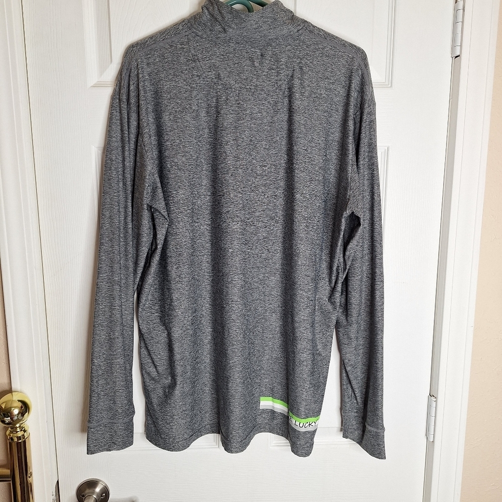 Black Clover Mens Quarter Zip Size Large - Picture 3 of 5